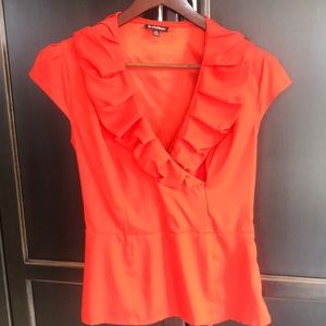 Le Chateau Size Small Orange /red colour